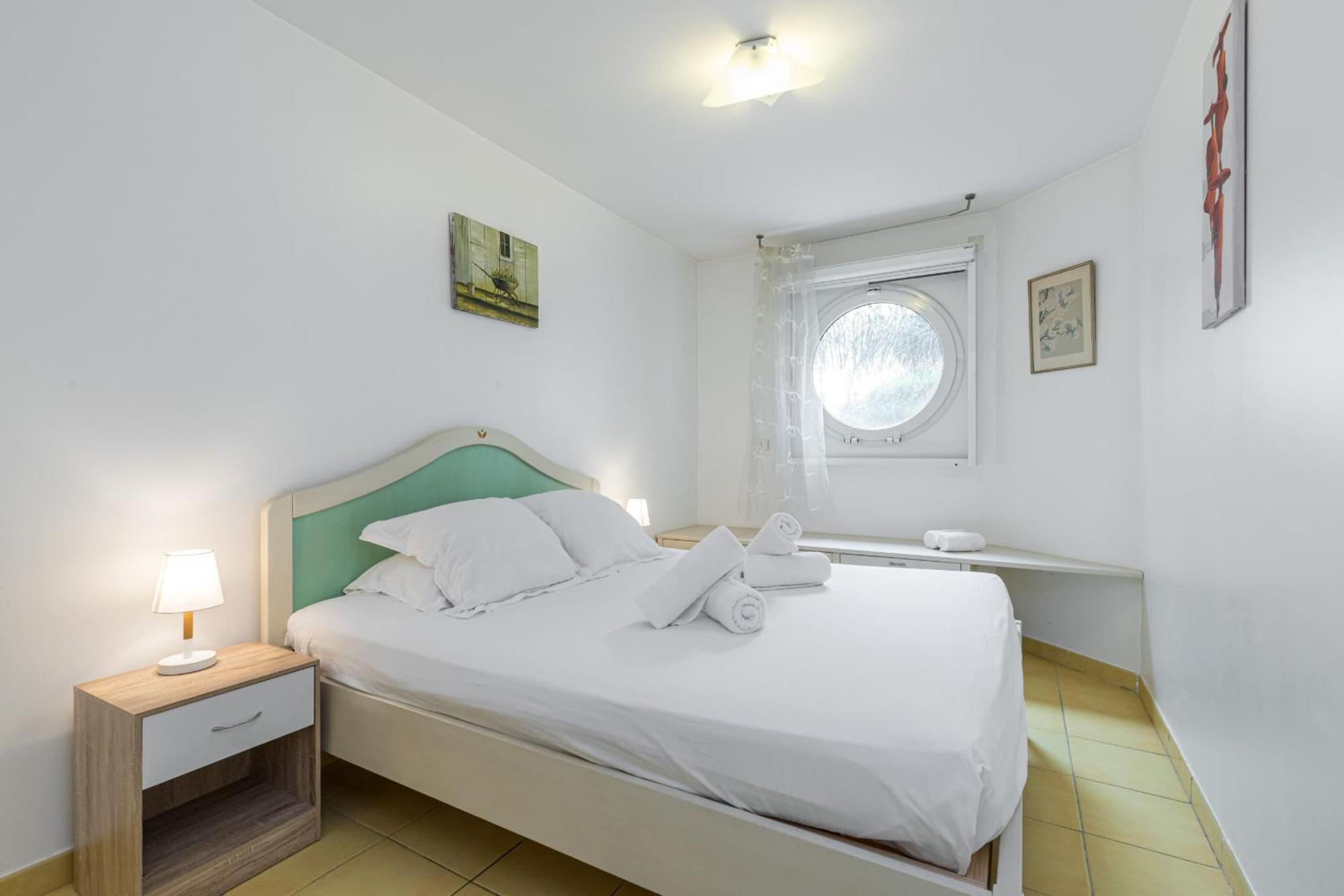 Nice 1 Bedroom Downtown Carre D'Or With Garage Exteriör bild
